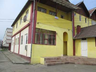 Spațiu comercial de vânzare 9 incaperi, SCCJ226419-1