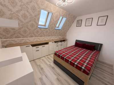 Apartament de vânzare 3 camere, APCJ240440FLO-6