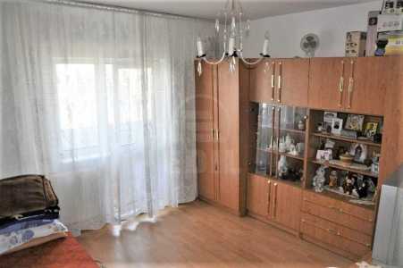 Apartament de vânzare 3 camere, APCJ327424-2