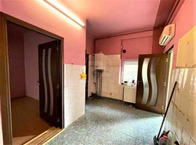 Birou de vânzare 3 incaperi, BICJ328044-3