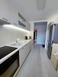 Apartament de Închiriere 3 camere, APCJ334825-3