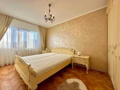 Apartament de Închiriere 4 camere, APCJ340579-3