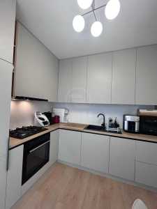 Casa de Închiriere 5 camere, CACJ245216FLO-5