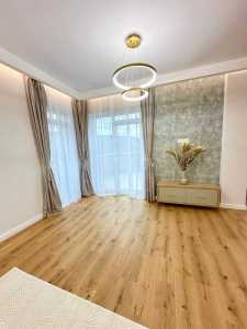 Apartament de vânzare 3 camere, APCJ245667FLO-6