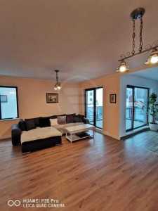 Apartament de vânzare 3 camere, APCJ347944