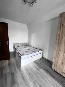 Apartament de vânzare 3 camere, APCJ349544