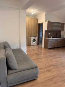 Birou de Închiriere o incapere, BICJ246270FLO-2