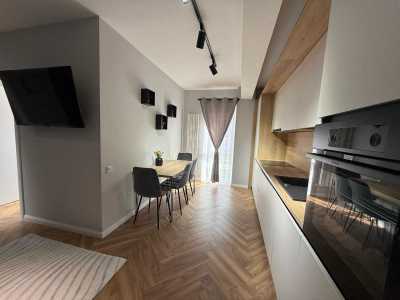Apartament de vânzare 3 camere, APCJ246400FLO