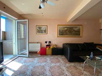 Apartament de vânzare 3 camere, APCJ246512FLO-2