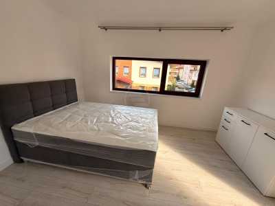 Casa de Închiriere 3 camere, CACJ246632FLO-8