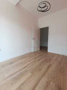 Apartament de vânzare 3 camere, APCJ246629FLO-8