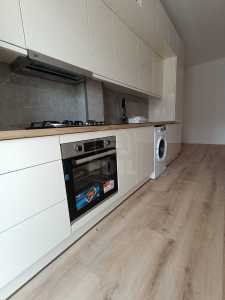 Apartament de vânzare 3 camere, APCJ246629FLO