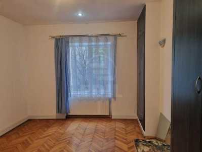 Apartament de vânzare 3 camere, APCJ352931