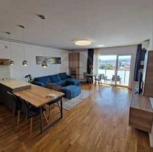 Apartament de Închiriere 3 camere, APCJ353745-9