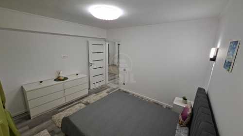 Apartament de Închiriere 3 camere, APCJ354149-9