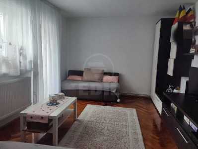 Apartament de vânzare 3 camere, APCJ354472