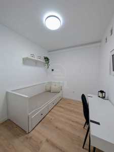 Apartament de vânzare 3 camere, APCJ246743FLO-12