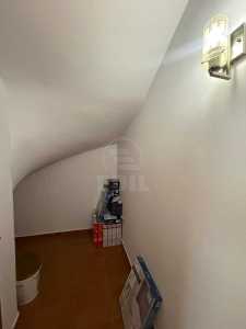 Casa de Închiriere 4 camere, CACJ355210-11