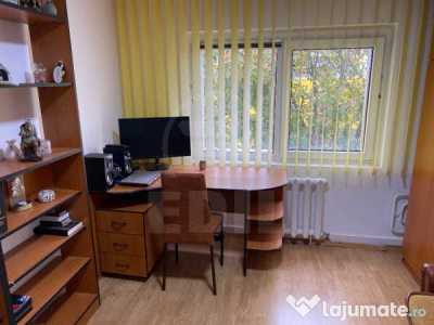 Apartament de Închiriere 4 camere, APCJ355328-7