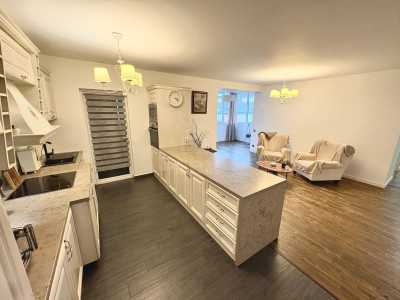 Apartament de vânzare 4 camere, APCJ246825FLO-2