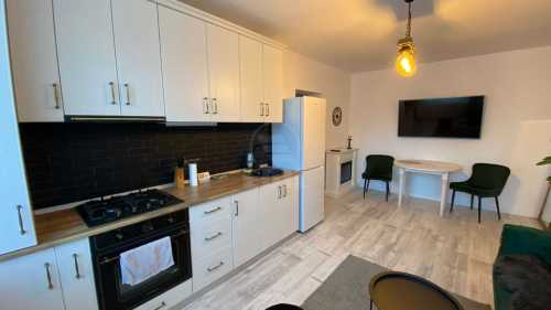 Apartament de Închiriere 3 camere, APCJ355692-1
