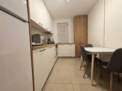 Apartament de Închiriere 3 camere, APCJ355671-5