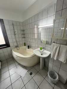 Pensiune de Închiriere 9 camere, PECJ355466-11