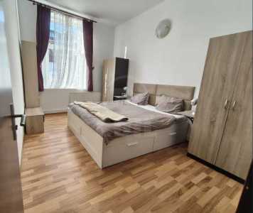 Apartament de Închiriere 3 camere, APCJ355651-1