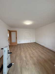 Apartament de vânzare 3 camere, APCJ356956-4