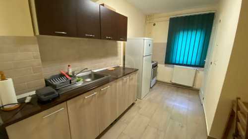 Apartament de Închiriere 3 camere, APCJ356718-5