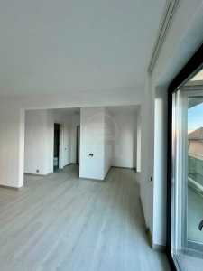 Apartament de vânzare 3 camere, APCJ356860-8