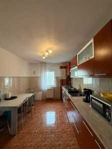 Apartament de Închiriere 3 camere, APCJ357476-1