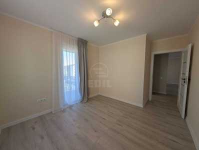 Apartament de vânzare 3 camere, APCJ247102FLO-8
