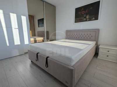 Apartament de vânzare 3 camere, APCJ357913