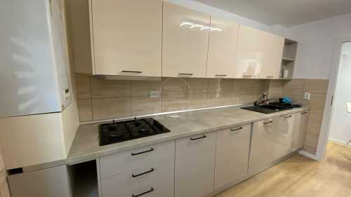 Apartament de vânzare 3 camere, APCJ357569-2