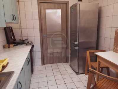 Apartament de vânzare 3 camere, APCJ358138-4