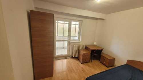 Apartament de vânzare 4 camere, APCJ358739