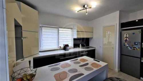 Apartament de Închiriere 3 camere, APCJ358325-3