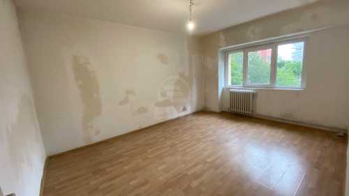 Apartament de vânzare 3 camere, APCJ359059-2