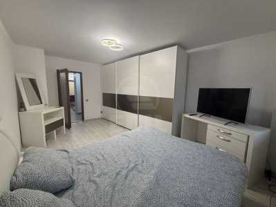 Apartament de vânzare 3 camere, APCJ359221