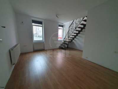 Apartament de Închiriere 5 camere, APCJ359303-1