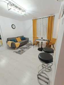 Apartament de Închiriere 3 camere, APCJ359434-5