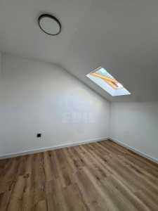 Apartament de Închiriere 3 camere, APCJ359732-1