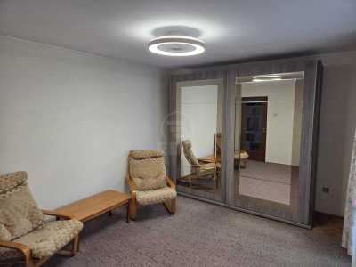 Apartament de vânzare 4 camere, APCJ360035-1