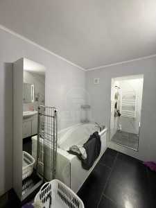 Apartament de vânzare 3 camere, APCJ359942-8