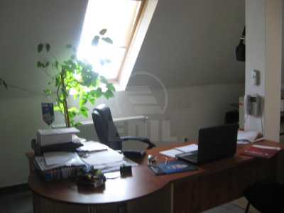 Office for sale 15 rooms, BICJ215798-9