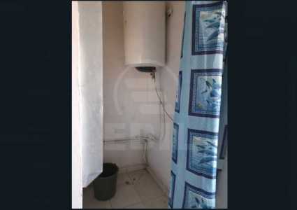 Hall for rent a room, HACJ241972FLO-9