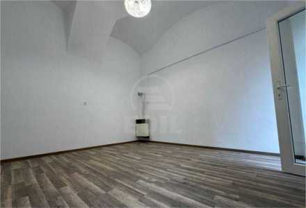 Commercial space for sale a room, SCCJ342201-3