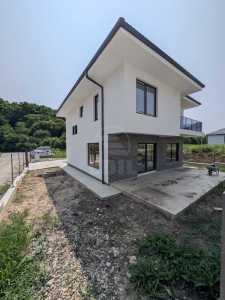House for sale 4 rooms, CACJ245337FLO