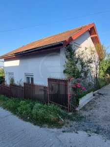 House for sale 5 rooms, CACJ353043